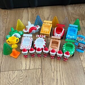 Elf on the Shelf - Mini Cars and Characters